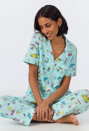 Dog Surfside Vibes – Cropped Classic PJ Set, Short Sleeve Stretch Jersey