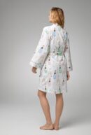 Elegant Champagne Wedding Robe – Banded Collar & Stretch Jersey