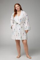 Elegant Champagne Wedding Robe – Banded Collar & Stretch Jersey
